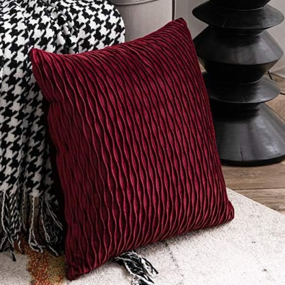 XL Set 2 Red Wine Soft Ripple Corduroy Velvet Pillow Covers Maroon Pillows New - Picture 4 of 13